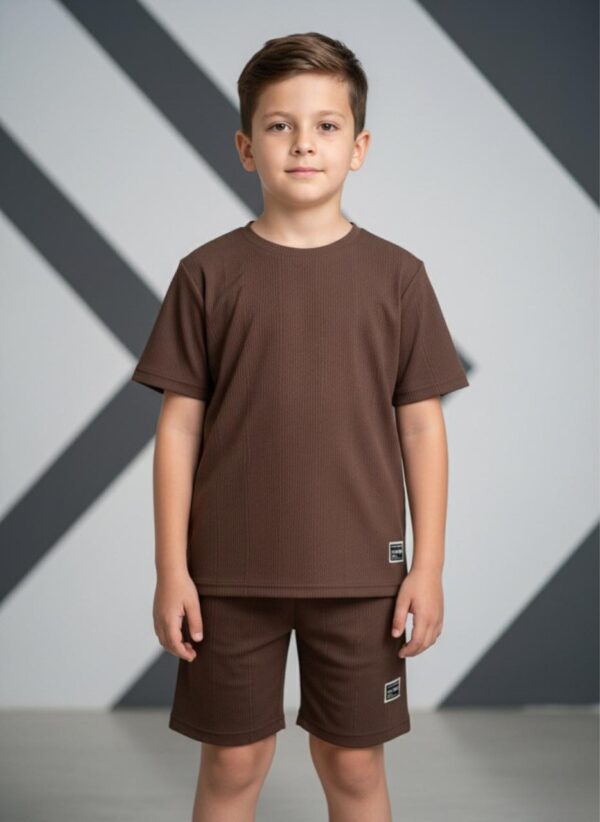 طقم أولادي بٌني